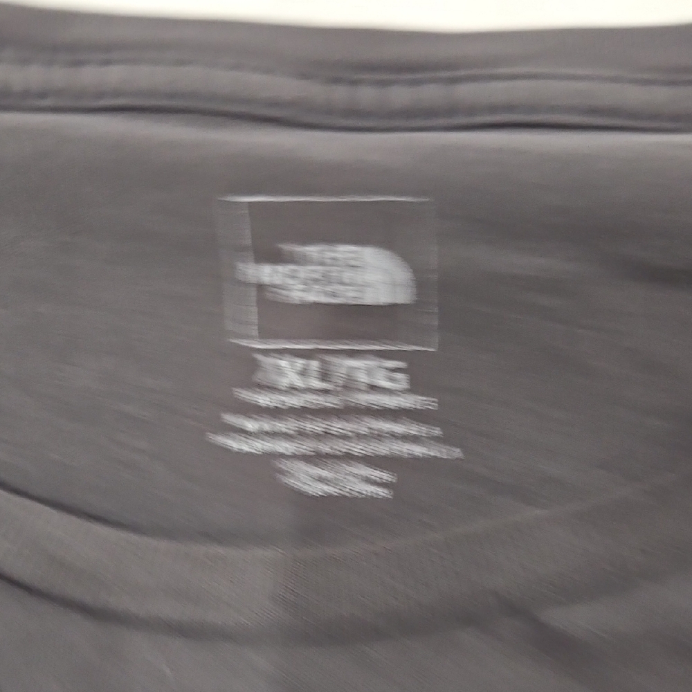 The North Face Women's Charcoal Mandala Tee AND black pullover - Picture 5 of 7